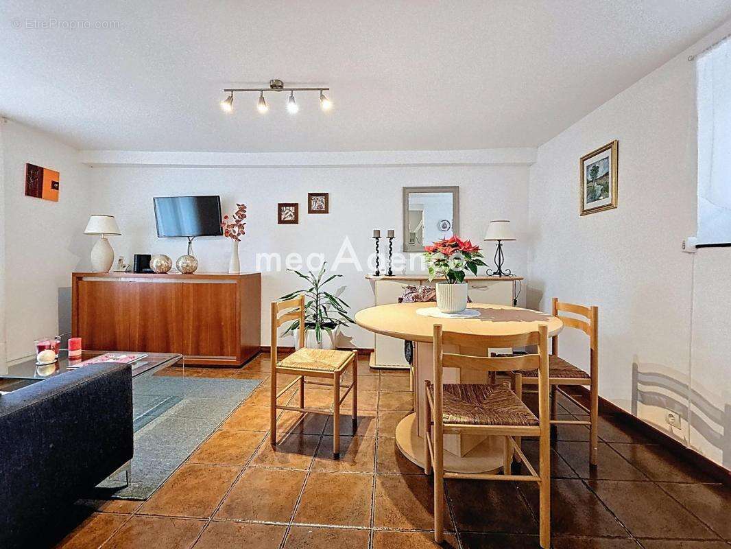 Maison à BOUAFLE