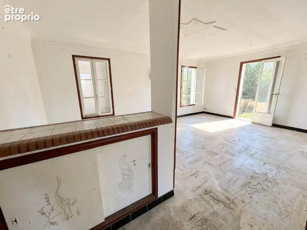 LE MUY (83) - Maison 5p - 88m² - photo 7
