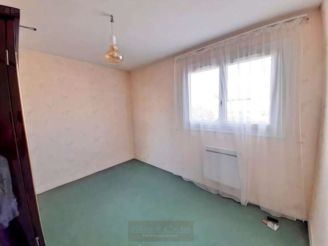 Maison à CHALETTE-SUR-LOING