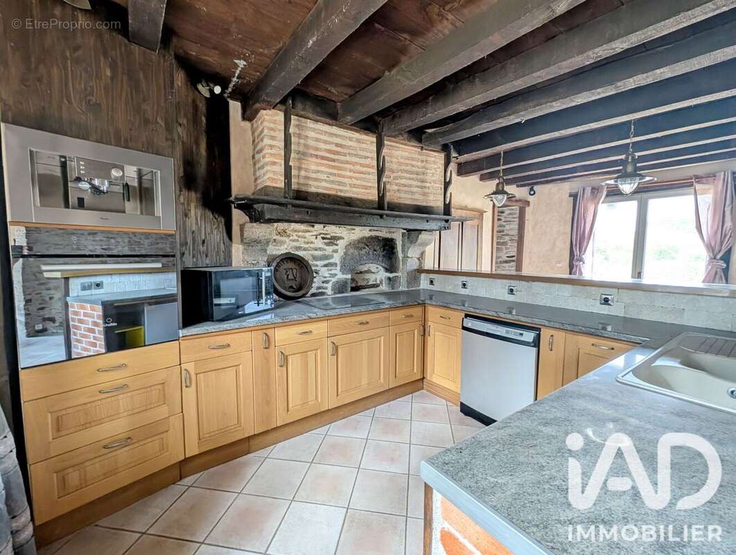 Maison 118 m² à Pouligny-Notre-Dame  - photo 3