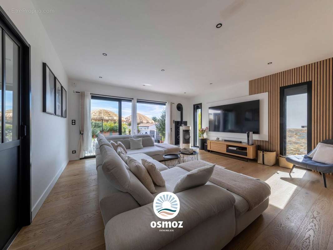 Maison à DOMPIERRE-SUR-MER