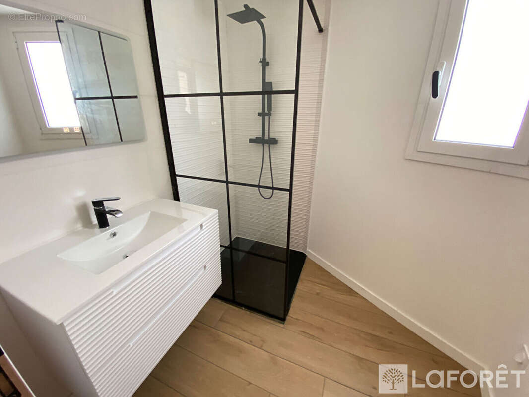 Appartement à MARTIGNAS-SUR-JALLE