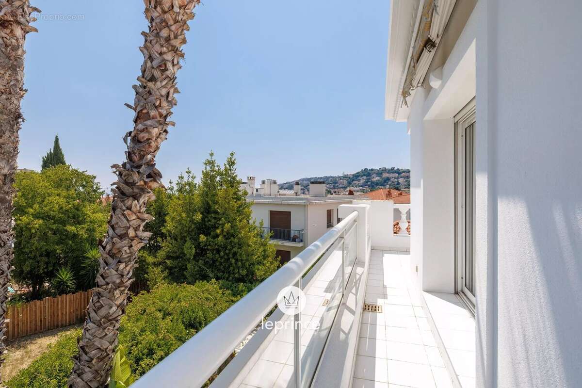 Nice Gairaut - 3 Pièces Duplex - Terrasse - DERNIER ÉTAGE - photo 11