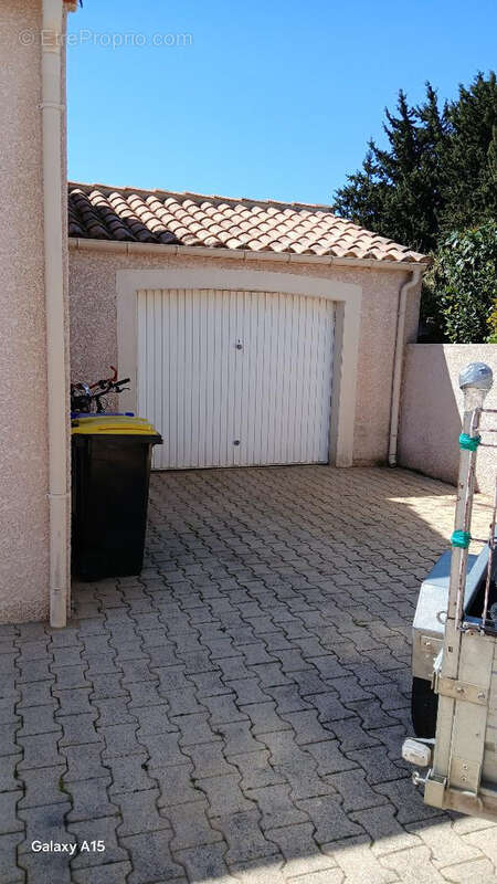Maison à GARONS