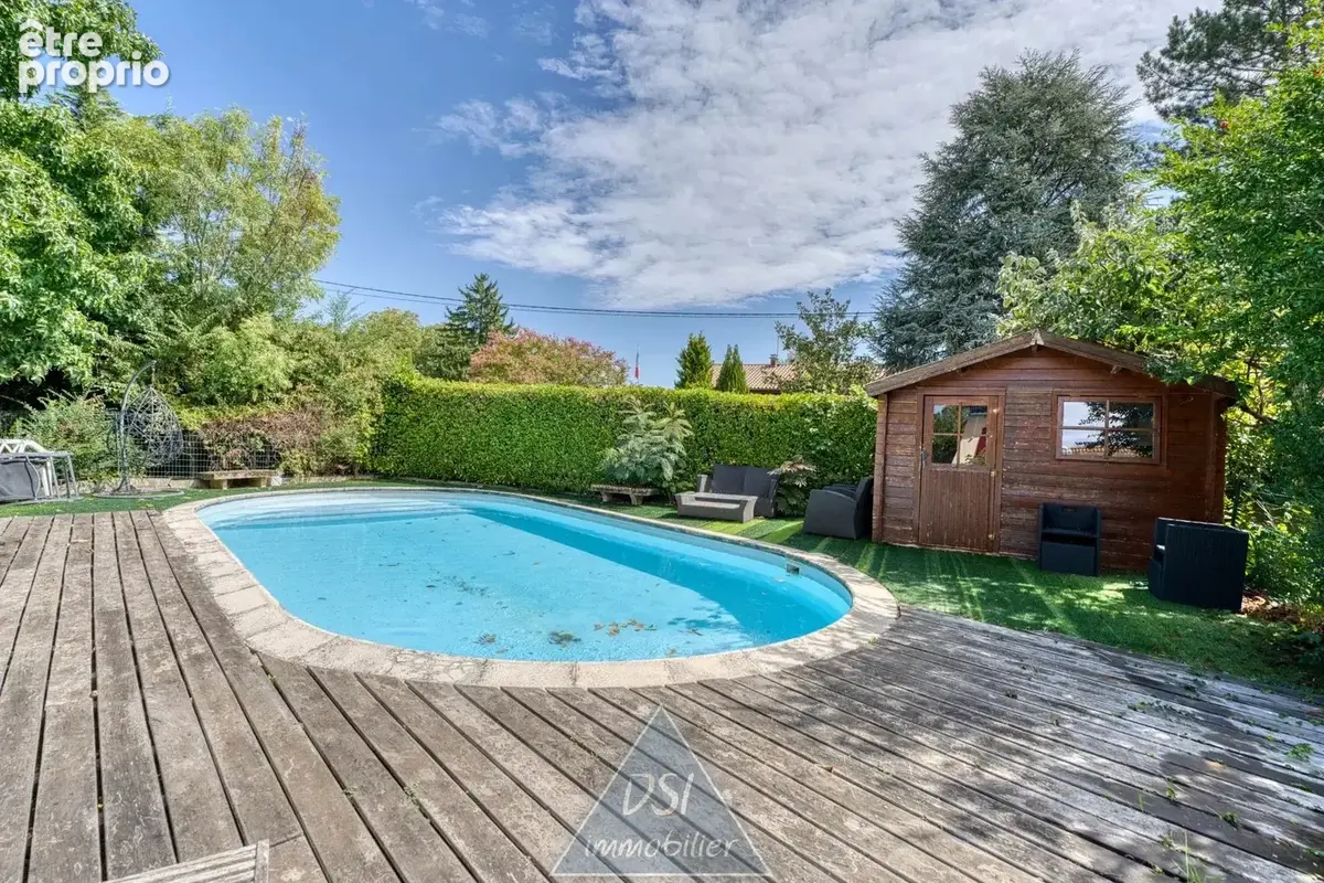 Tramoyes – superbe maison familiale – 4 chambres – bureau – salle à manger – séjour – cuisine -- piscine – terrasse – terrain 1  - photo 3