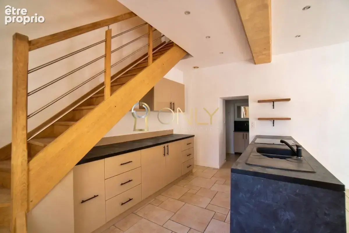 Montmerle sur Saône - Appartement - T3 - 65m² - Balcon - 2 places de stationnement - photo 6