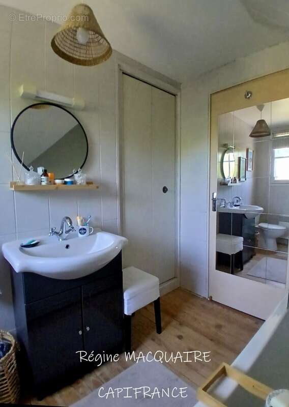 À vendre : Maison mitoyenne de 4 pièces,143 m2 env., 3 chambres sur un terrain de 1500 m2 avec panorama exceptionnel sur la camp - photo 26