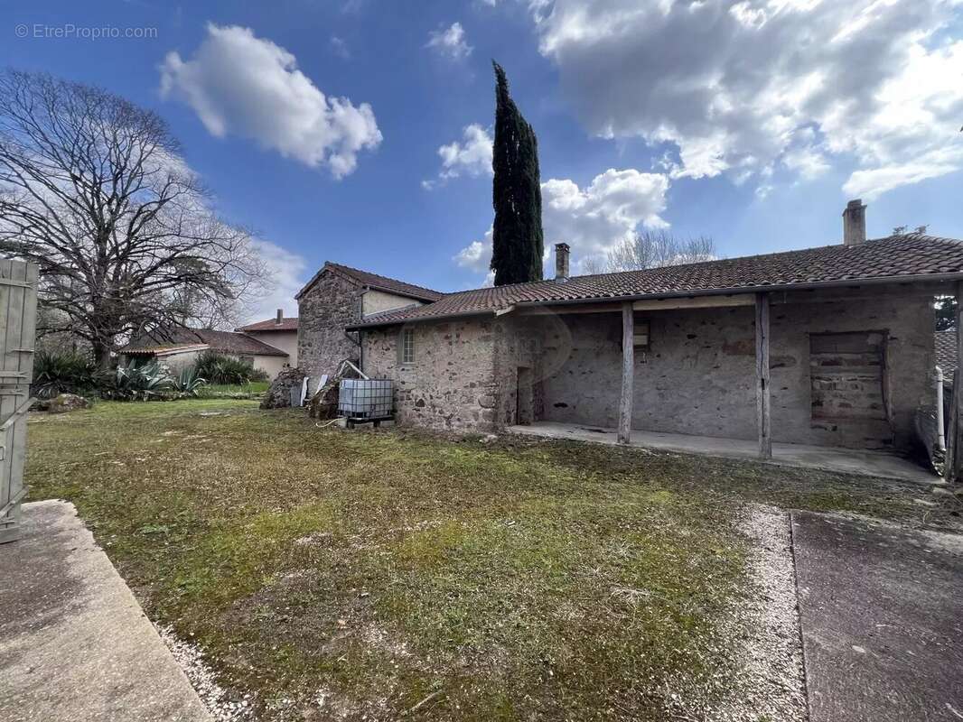 Maison à PUYCELCI