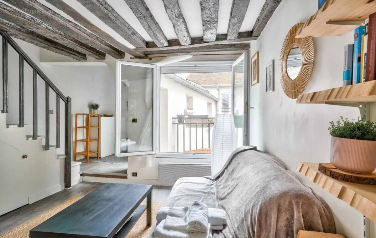 WhatsApp Image 20231216 at 18.02.21 3 - Appartement à PARIS-1E