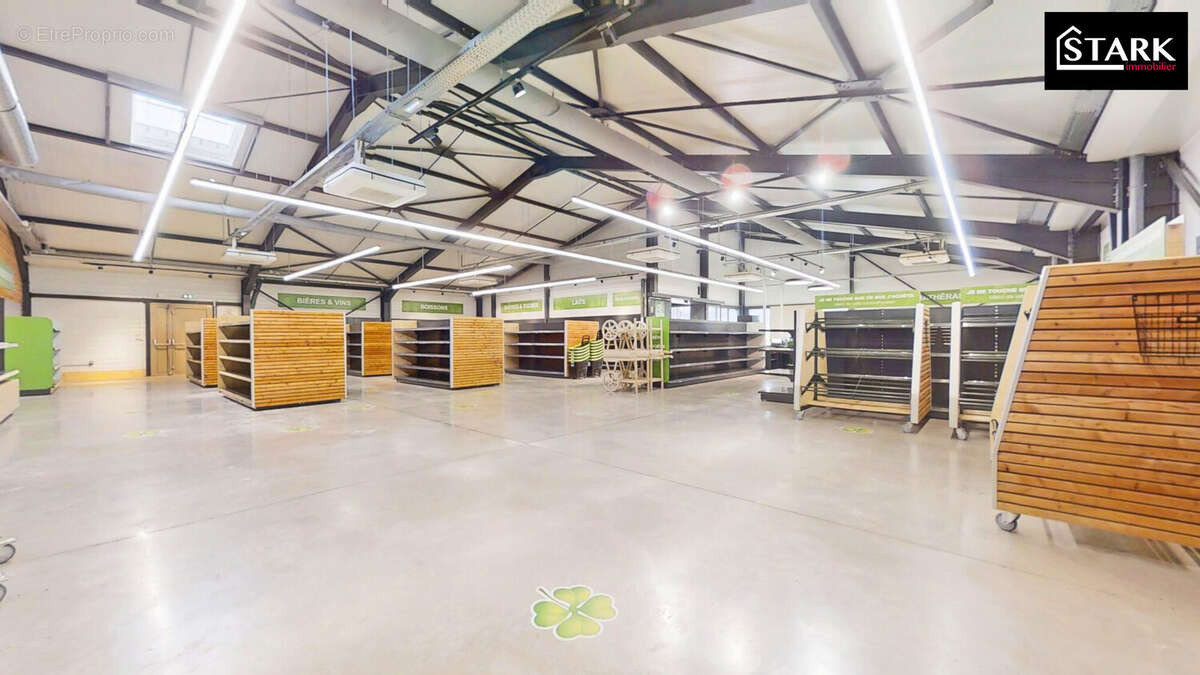 Commerce à FRAHIER-ET-CHATEBIER