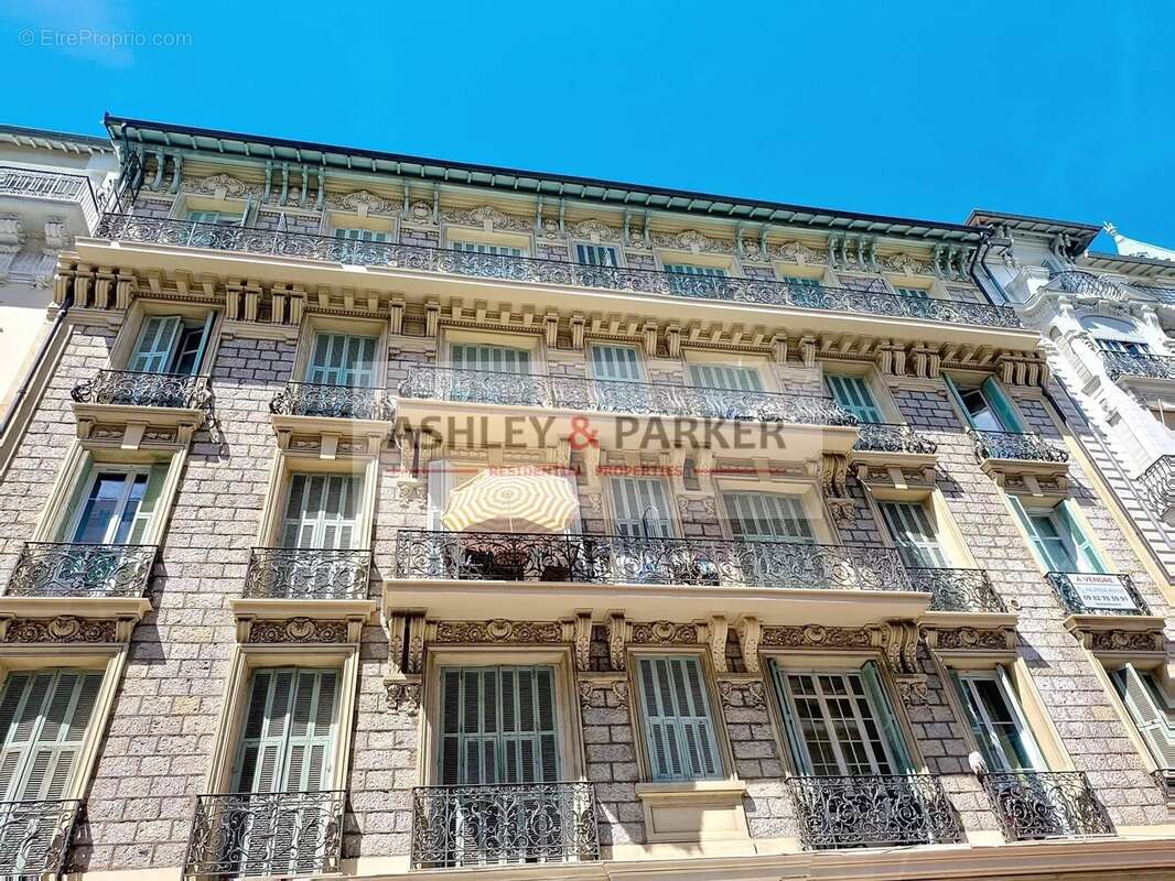 Appartement à NICE