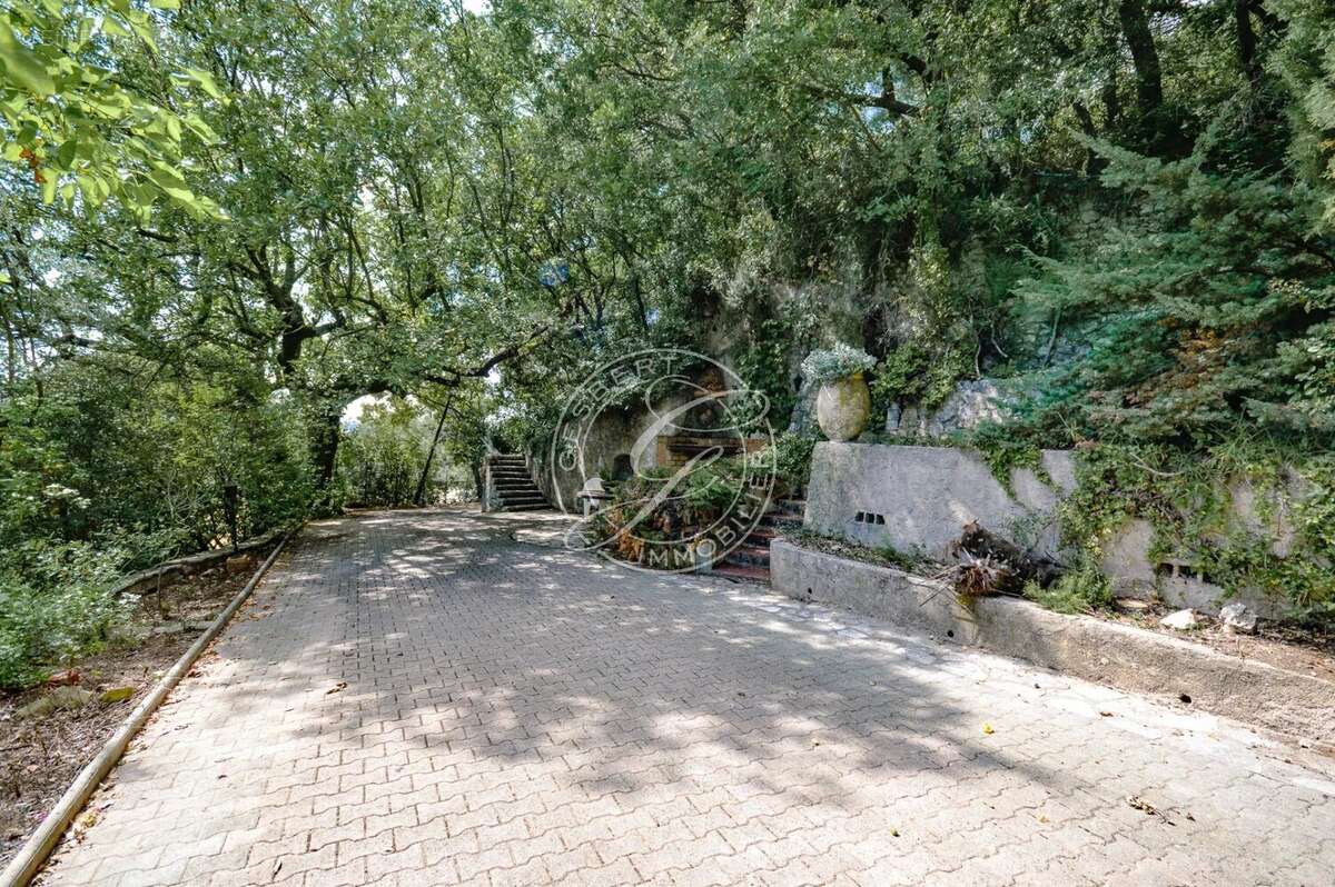 Maison à DRAGUIGNAN