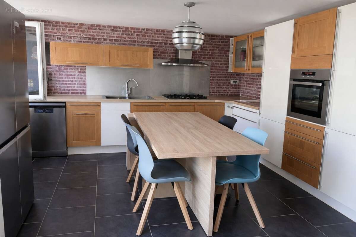 Maison à vendre 5 pièces SAINT SORNIN (17) - photo 4
