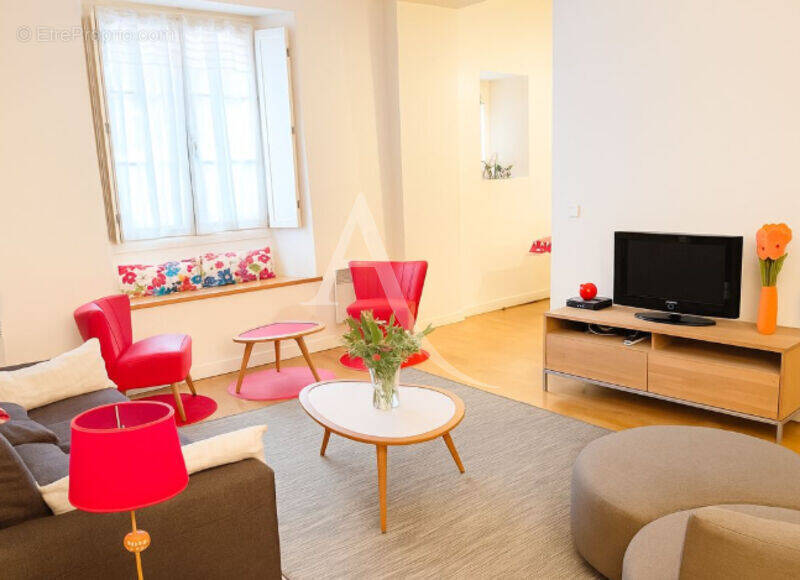 Appartement à PARIS-6E