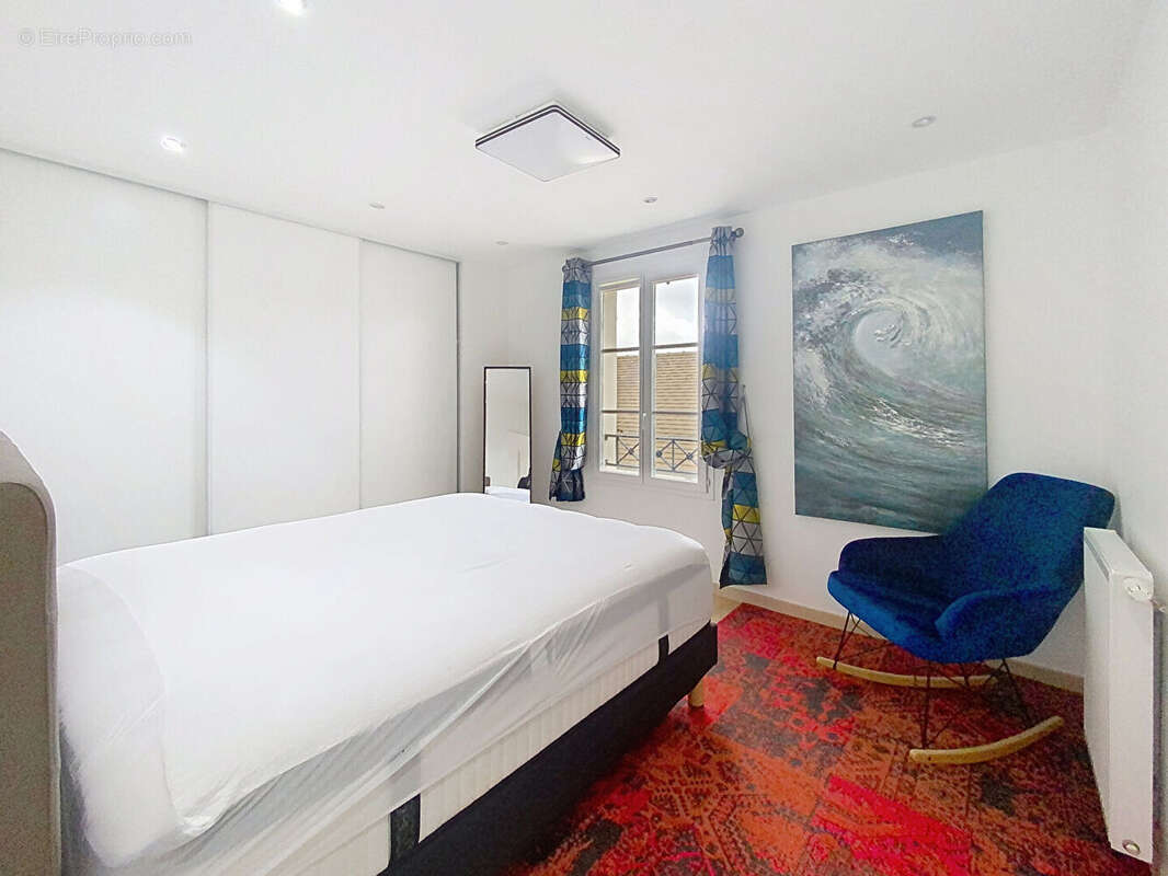 Maison à BAILLY-ROMAINVILLIERS