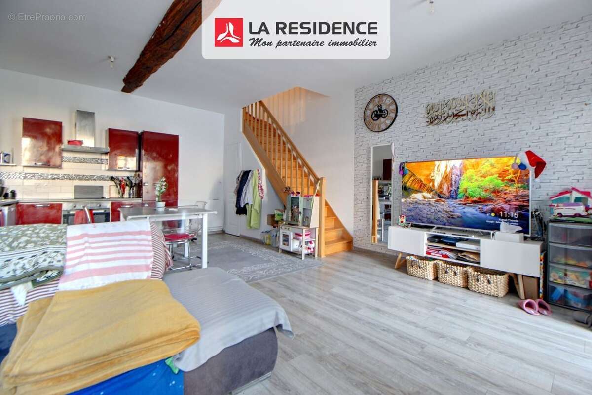 Maison à VERNEUIL-SUR-SEINE