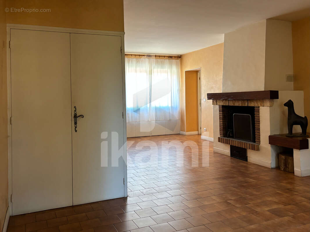 Maison à SAINT-BAUZILLE-DE-PUTOIS