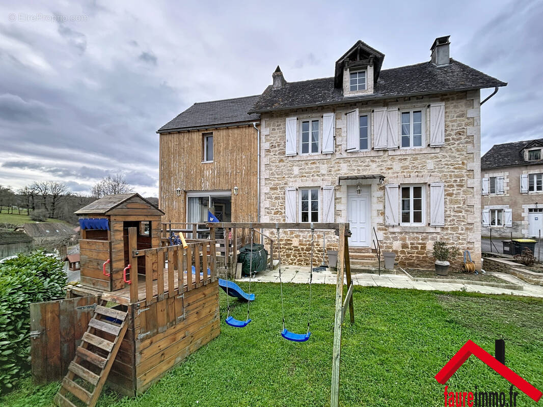 Maison à BRIGNAC-LA-PLAINE
