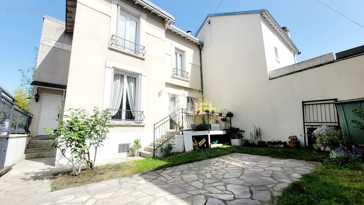 Maison à BOIS-COLOMBES