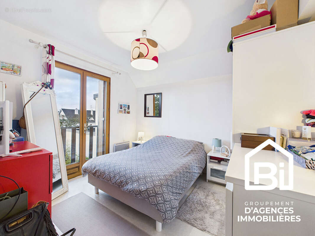 Maison à MONDEVILLE