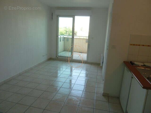 Appartement 34 m² à Nimes  - photo 2