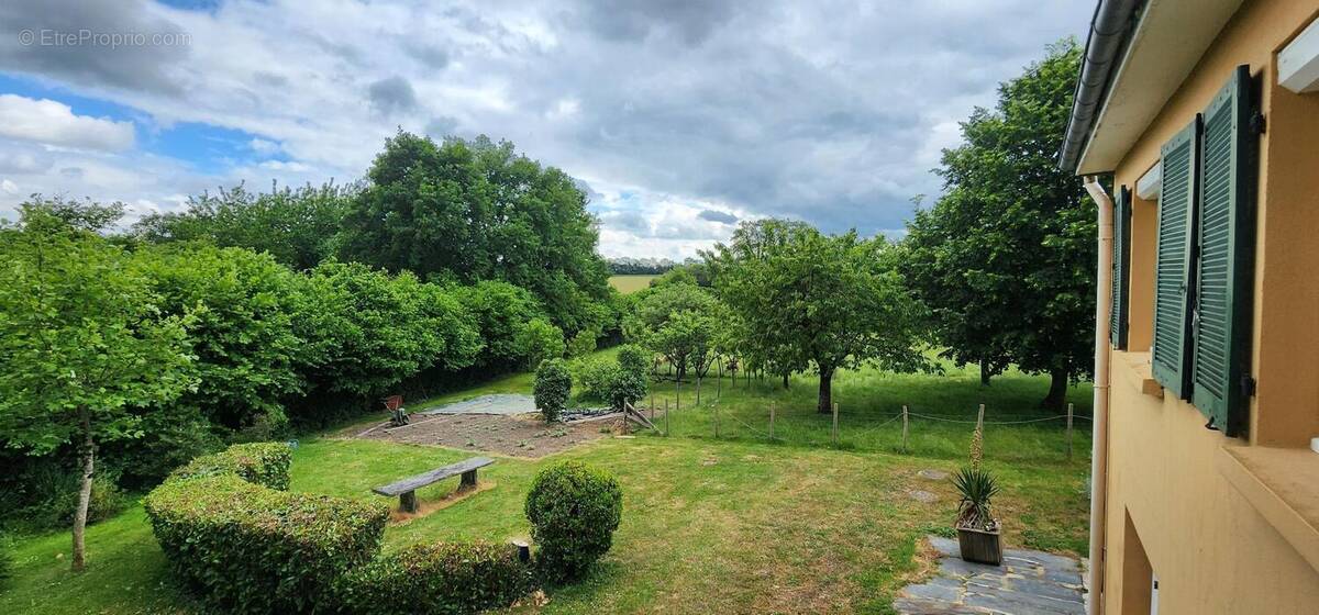 Photo 1 - Maison à MOISDON-LA-RIVIERE