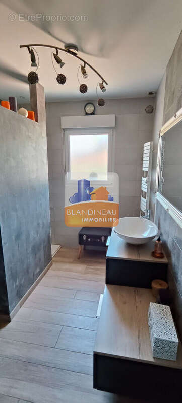 Maison à BOUGUENAIS