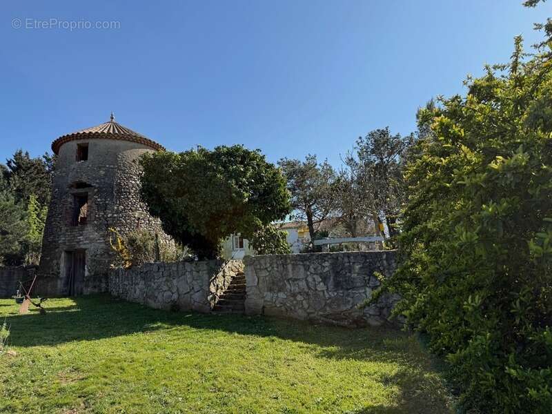 Maison à MARSEILLETTE