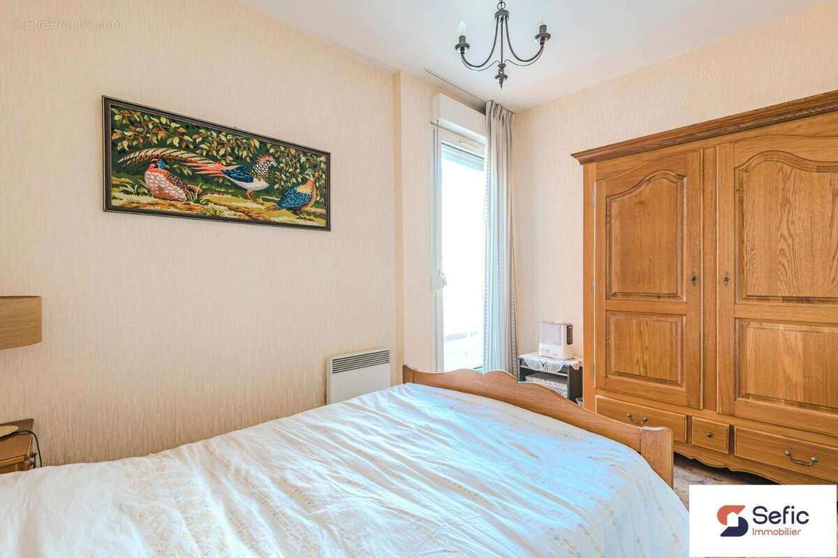 Appartement 85 m² à Reims  - photo 8
