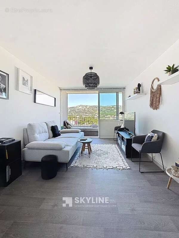 Appartement à MARSEILLE-9E