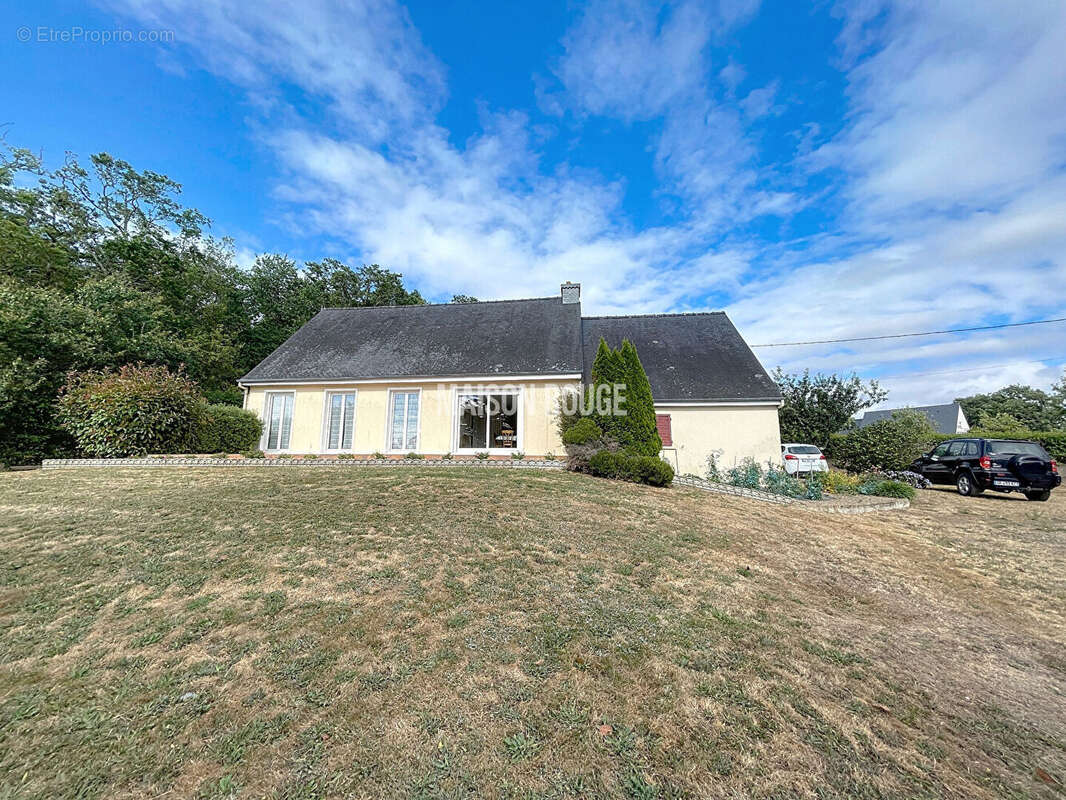Maison à LE HEZO