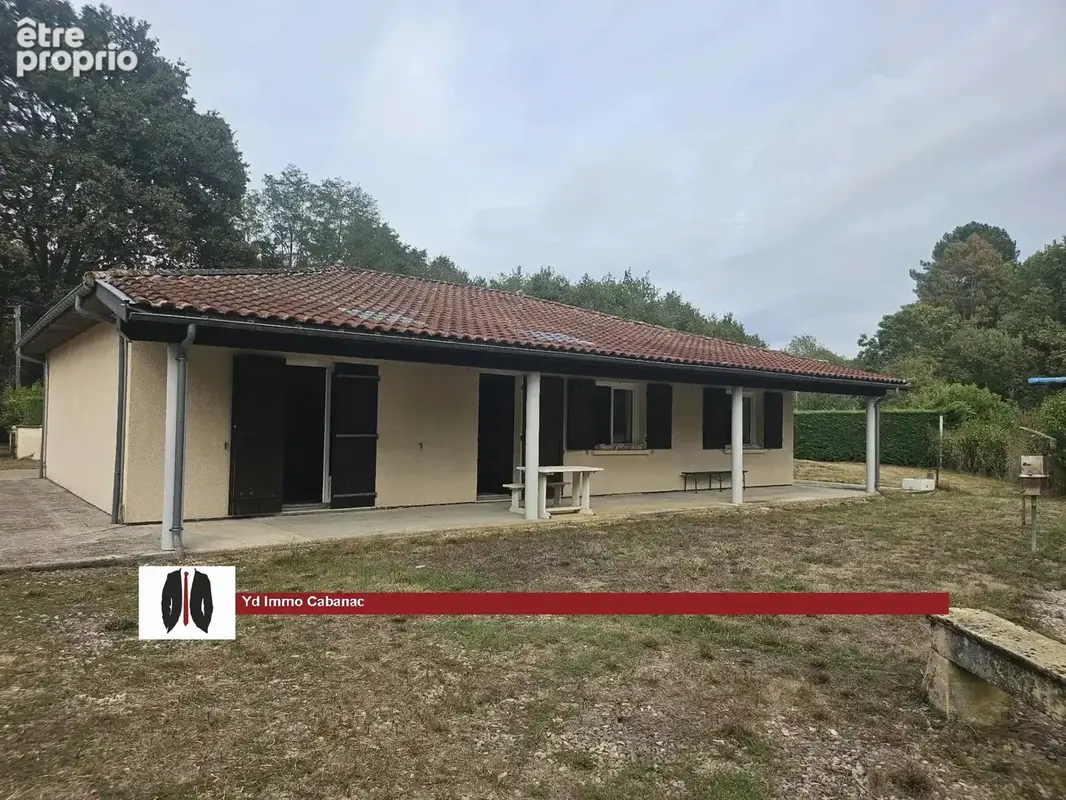 Belle propriété de plain-pied avec dependancessur près de 8 000 m² de terrain - photo 12