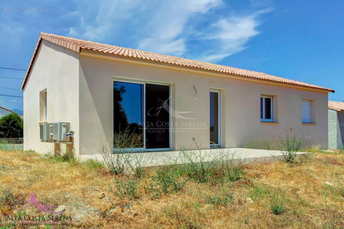 Maison à PRUNELLI-DI-FIUMORBO