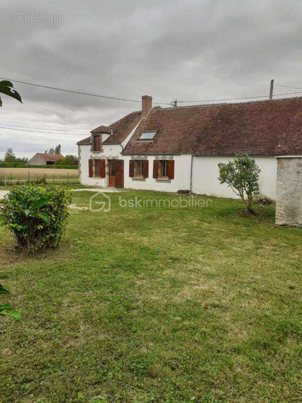 Maison à JURANVILLE