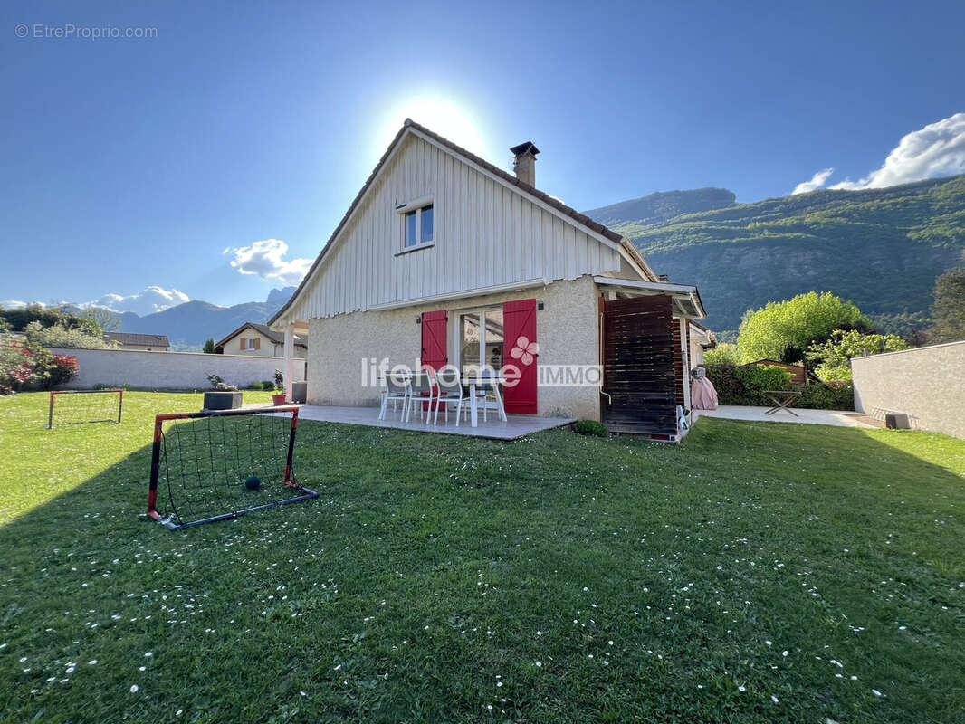 Maison à VIF