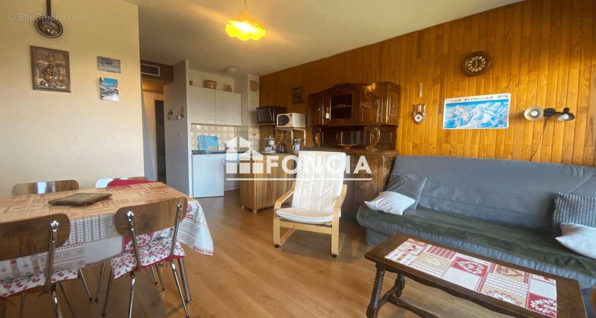 Appartement à FONTCOUVERTE-LA-TOUSSUIRE
