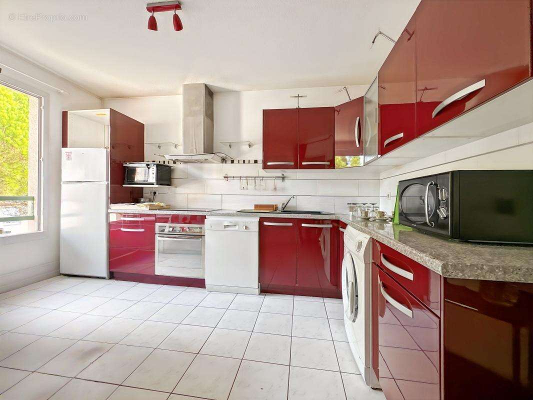 T3 balcon sud dernier etage garage - photo 3