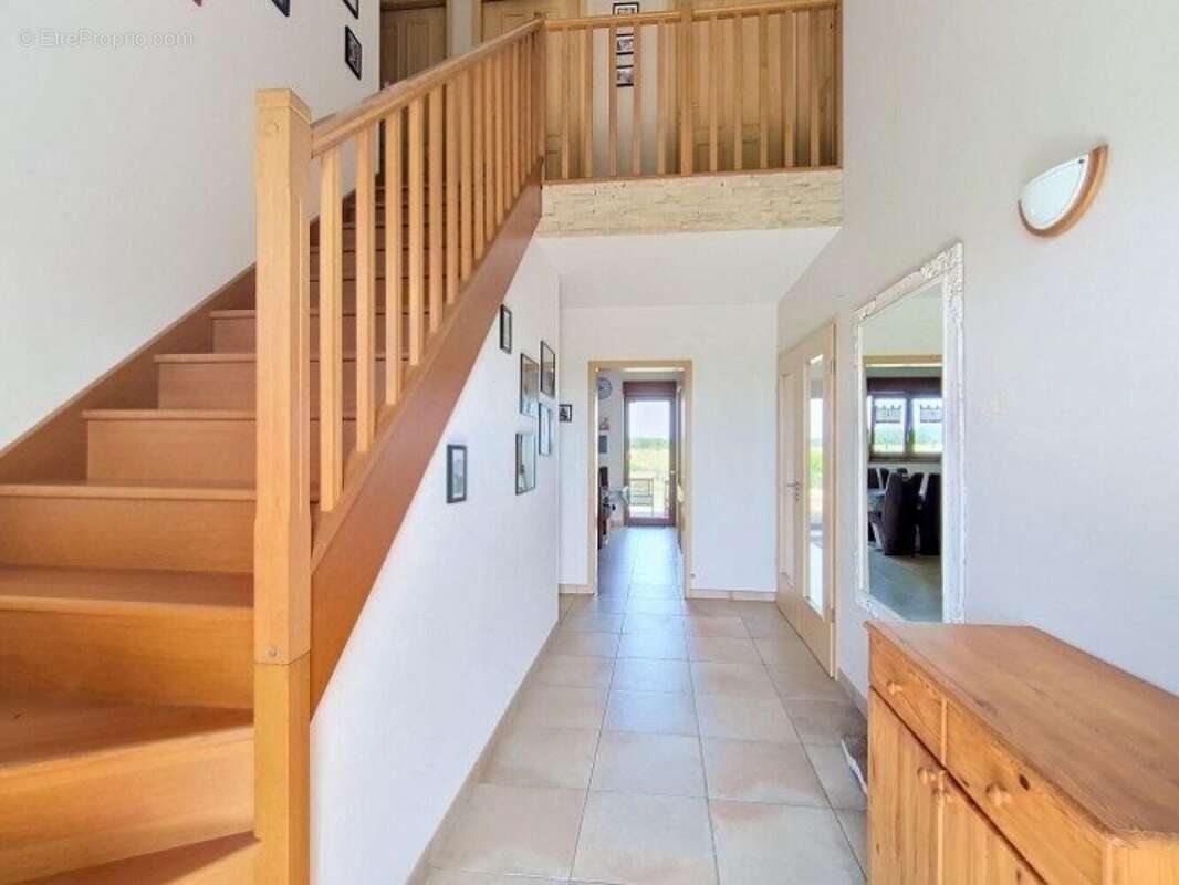 Maison 176 m² à Freybouse  - photo 8