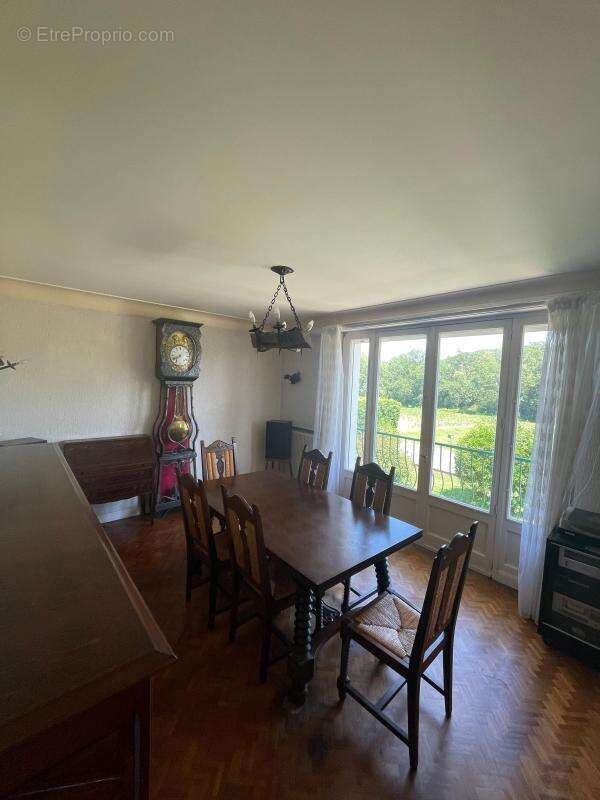 Maison à LAA-MONDRANS
