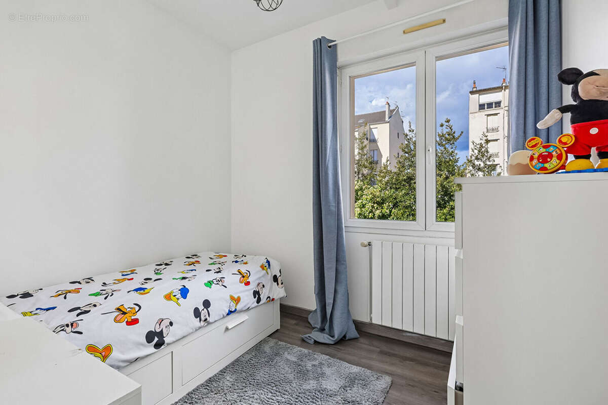 Maison à LES PAVILLONS-SOUS-BOIS