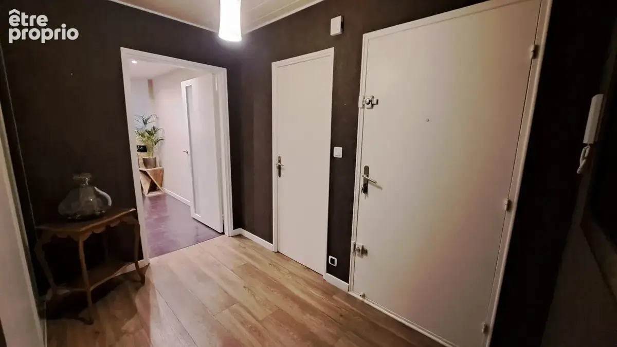 Appartement 4 pièces 83 m² à vendre à Rennes (35700) - photo 3