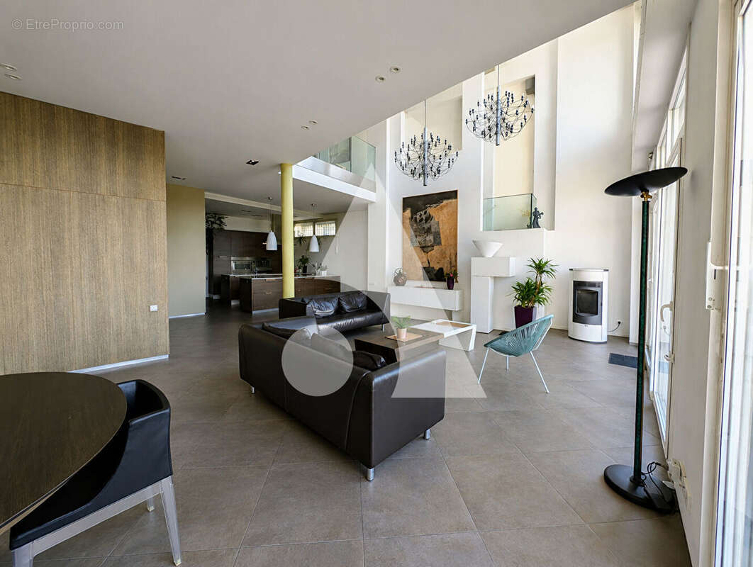 Maison à LA FRETTE-SUR-SEINE