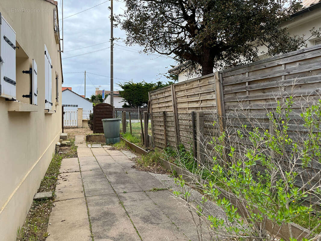 Maison à SAINT-MICHEL-CHEF-CHEF