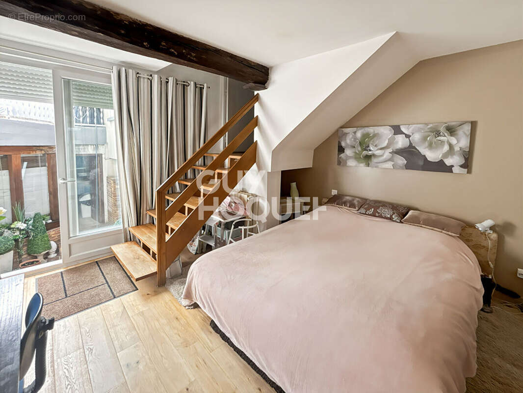 Maison à CHAUMES-EN-BRIE