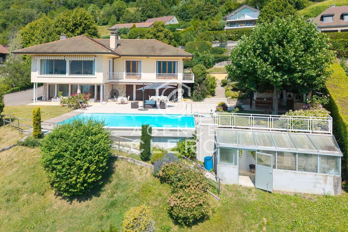 Maison à VEYRIER-DU-LAC