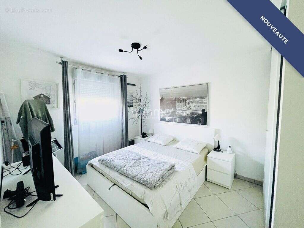 Appartement à VILLENEUVE-LOUBET