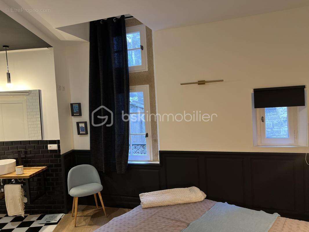 Appartement à PEZENAS