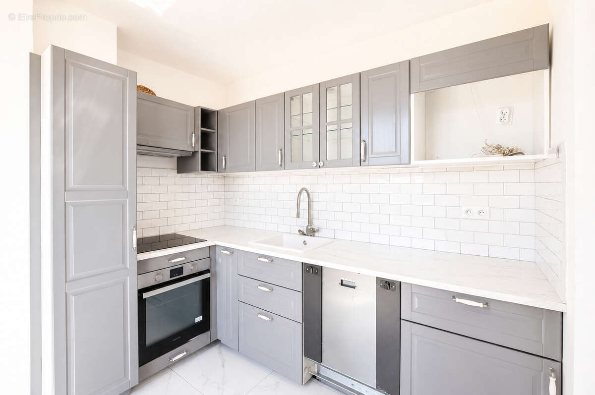 Appartement à MARSEILLE-12E