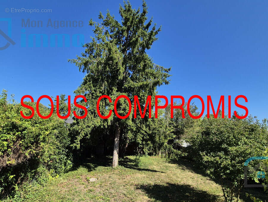 Maison à MEHUN-SUR-YEVRE