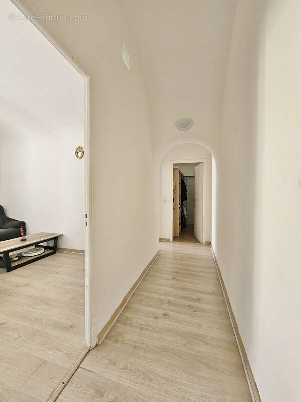 AJACCIO Cours Napoléon - Charmant T2 rénové - photo 11